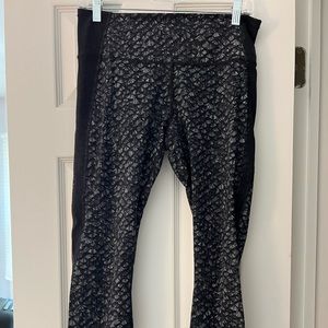 BRAND NEW lulu leggings!